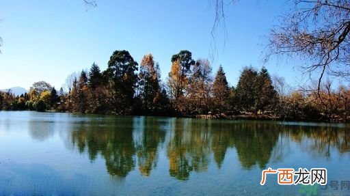 什么地方适合情侣旅游?旅游带什么东西?