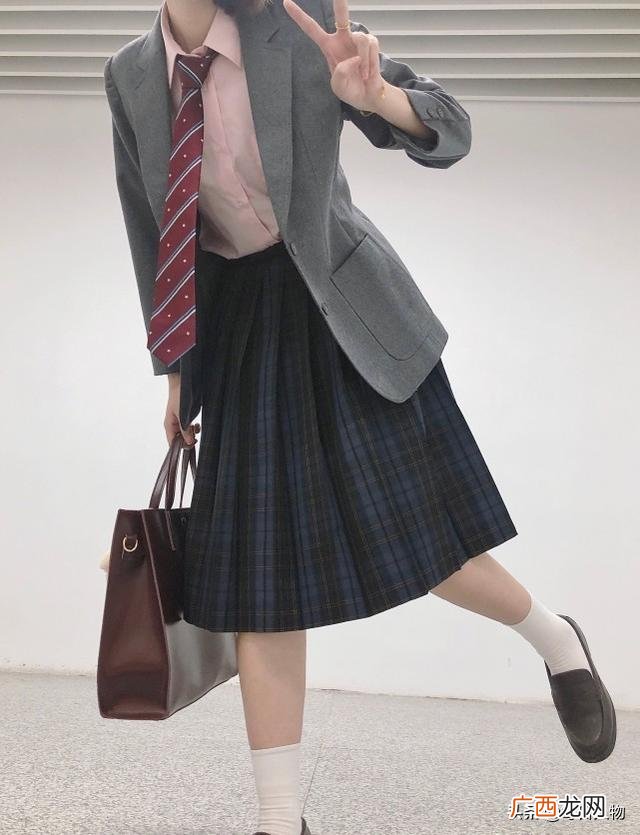 一万姐姐微博 一万元开店姐姐妹妹