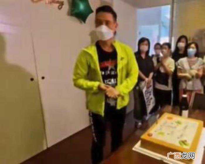 张学友年轻时图片，邓超晒张学友年轻时候帅照为其庆生