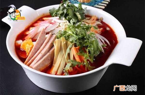开麻辣烫需要学什么技术（现在开一家麻辣烫店