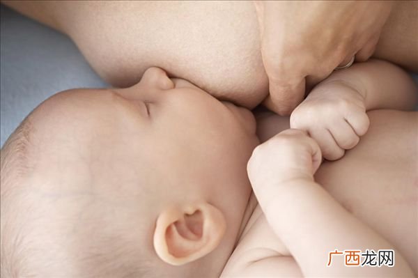 乳头破裂还能喂奶吗喂奶前要清洗乳头吗