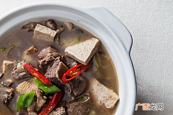 感冒可以吃姜母鸭吗