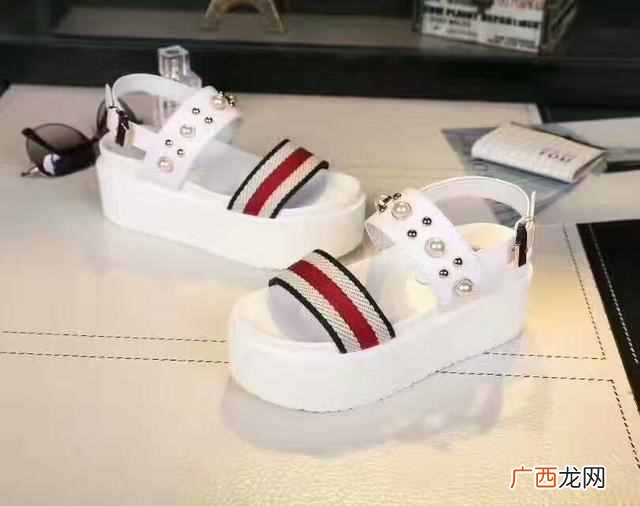 中国鞋子品牌大全 国内有什么凉鞋品牌