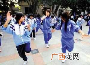 高中校门口的商机 高中校门口开什么店