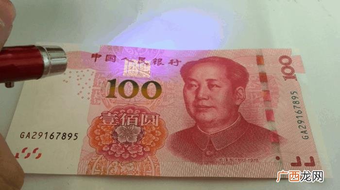 狗叫真的是因鬼来了 半夜狗叫是不是有鬼