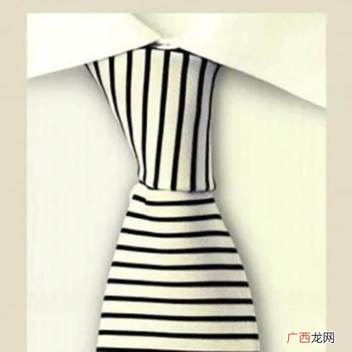 十种经典领带打法 半温莎结领带打法图解
