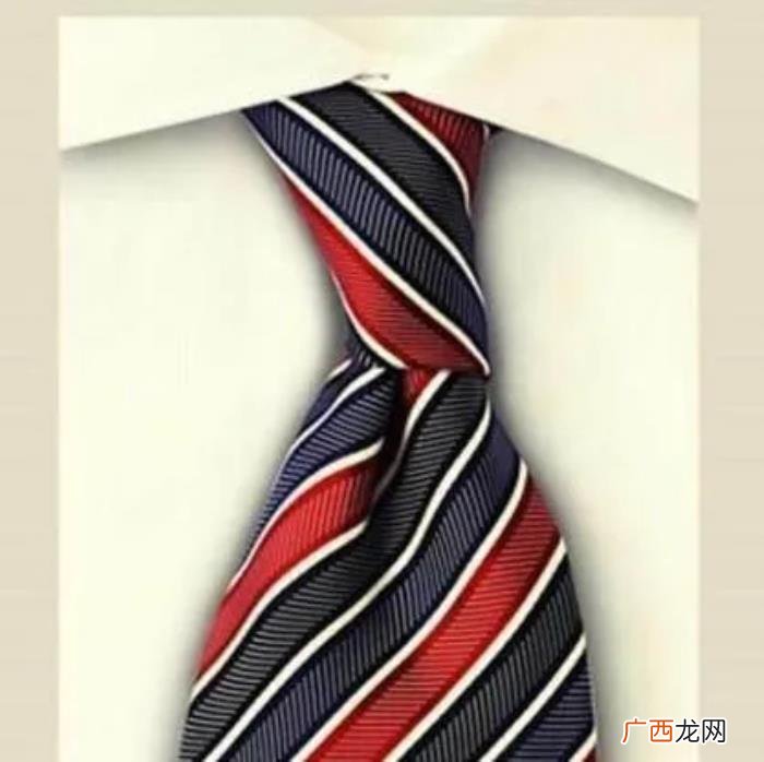 十种经典领带打法 半温莎结领带打法图解