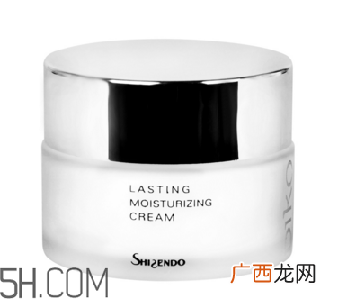 补水霜怎么用比较好?使用补水霜注意事项