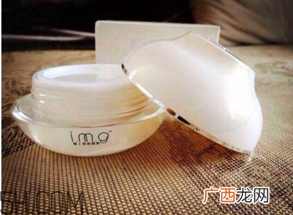 补水霜怎么用比较好?使用补水霜注意事项