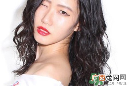 发胶和定啫喱水哪个好?发胶和定啫喱水的区别