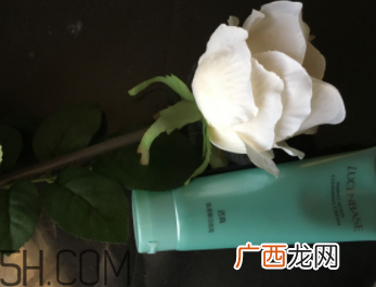 透真氨基酸洁面霜过敏吗？透真氨基酸洁面霜适合敏感肌吗？