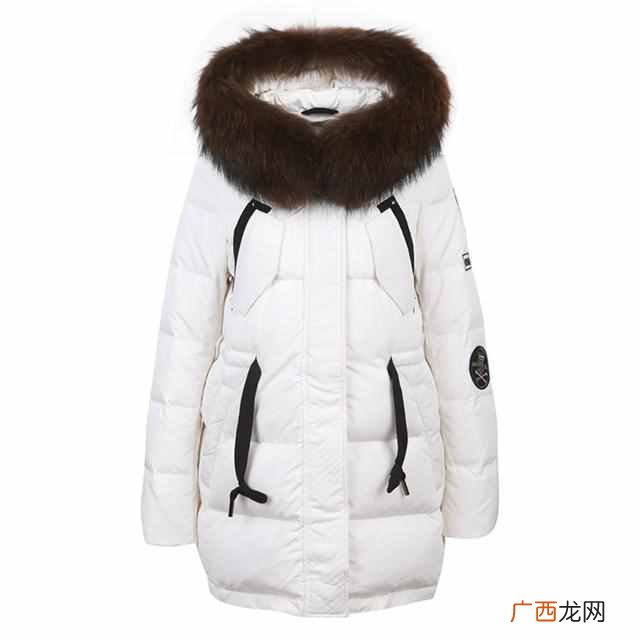 国内羽绒服十大品牌 羽绒服是什么牌子的好