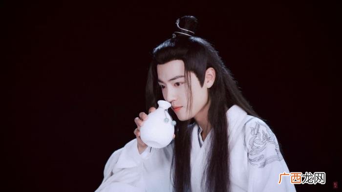 魏无羡肖战剧照，肖战饰演的魏无羡图集