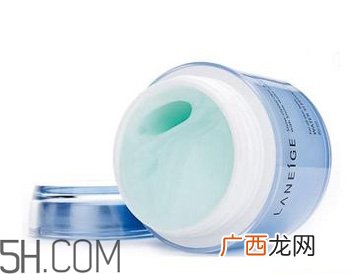 睡眠面膜晚上几点用好？晚上使用睡眠面膜的正确顺序