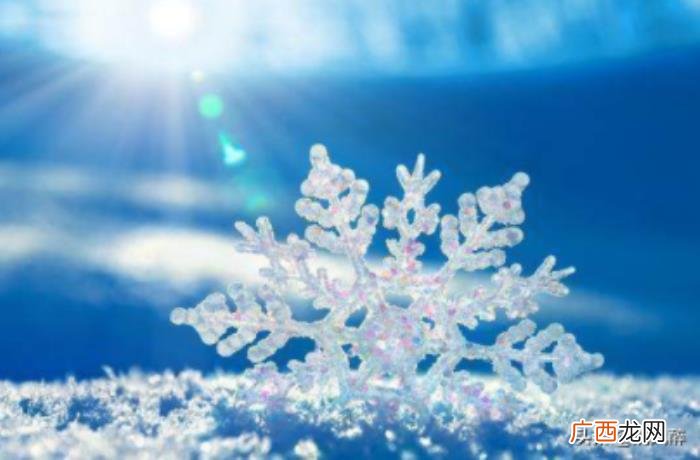 朋友圈下雪说说经典 下雪发朋友圈短句