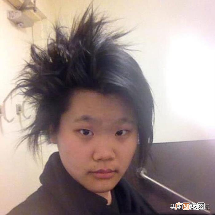 毕福剑25岁的女儿大变样 毕福剑的女儿