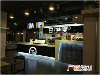 一般加盟费包含什么科目(奶茶店加盟费详细分