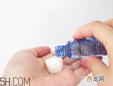自然堂雪域和凝时哪个好？满足不同的肌肤人群