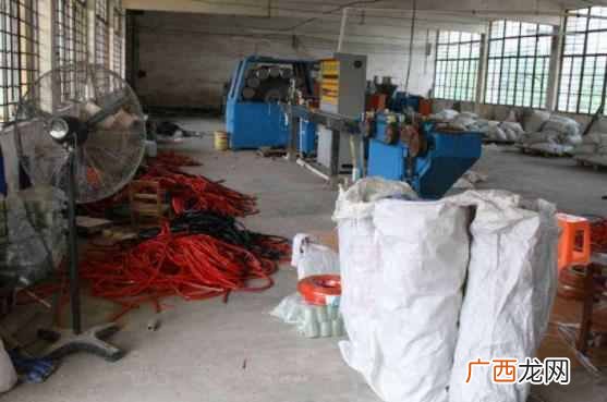 四个项目供你挑选 学校周围不能开什么店
