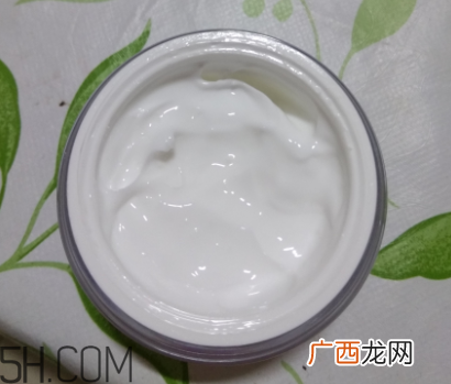 瓷肌御雪祛斑霜夏天能用吗？瓷肌御雪祛斑夏天用油吗？