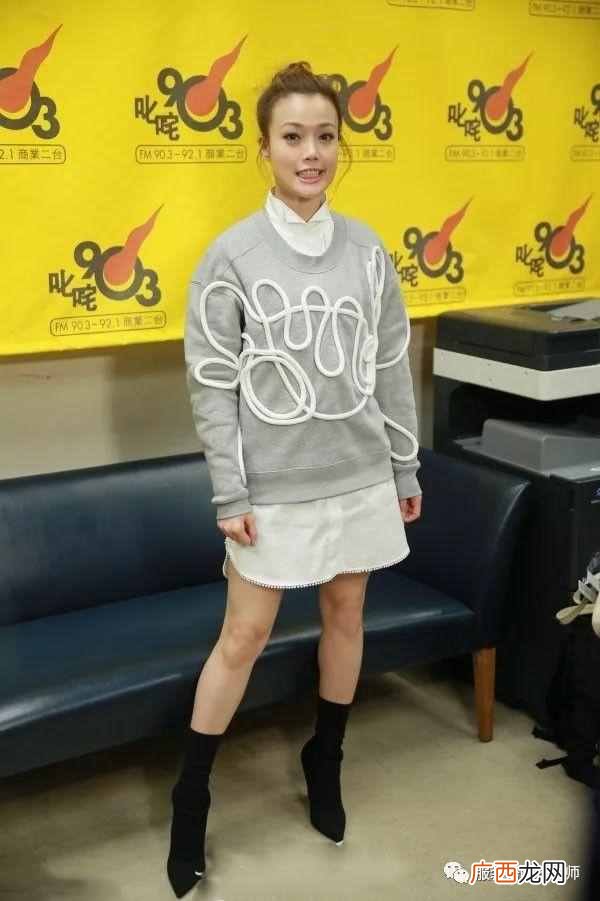 达人教你搭配技巧 卫衣下身搭配什么衣服