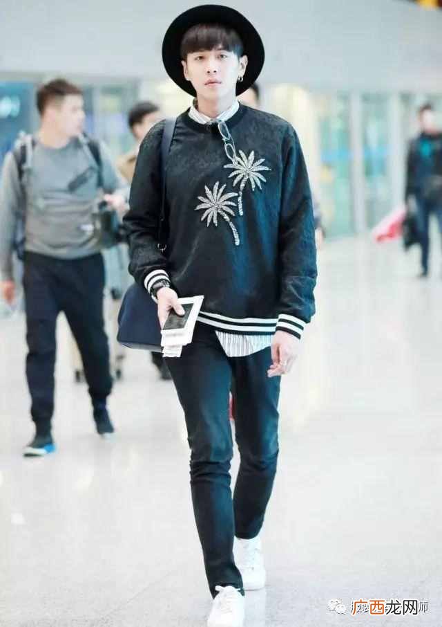 达人教你搭配技巧 卫衣下身搭配什么衣服