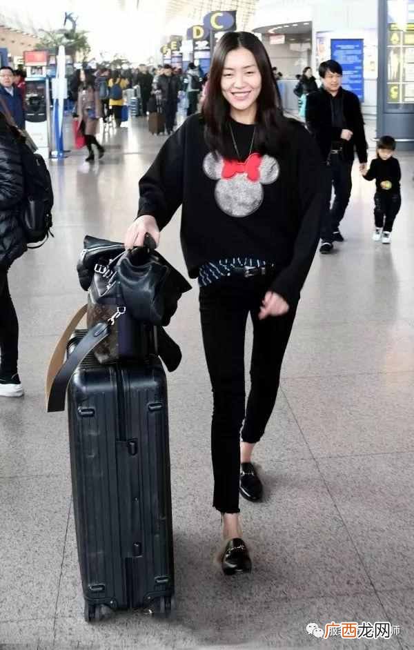达人教你搭配技巧 卫衣下身搭配什么衣服