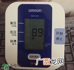 欧姆龙电子血压计怎么校准?欧姆龙电子血压计怎么调整?