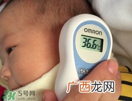 欧姆龙耳温枪怎么用?欧姆龙耳温枪使用方法