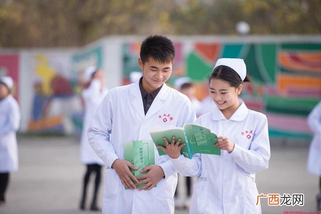 初三毕业适合女生学的专业,初中毕业女生有哪些好的专业可以学