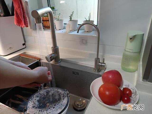 新型洗洁精设备及报价,洗洁精设备小型