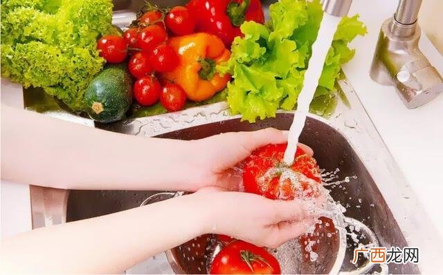 新型洗洁精设备及报价,洗洁精设备小型
