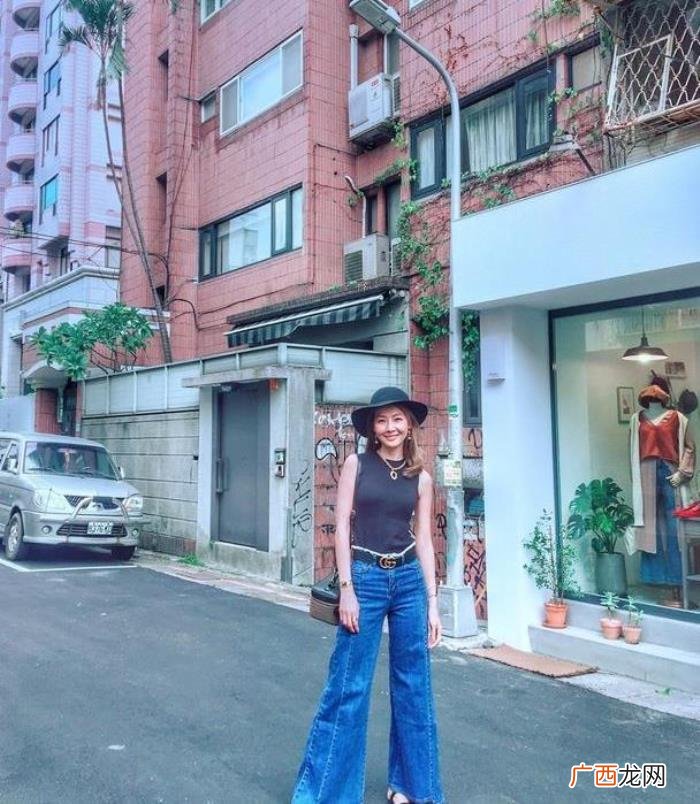何润东晒与妻子出游照 何润东真实身高