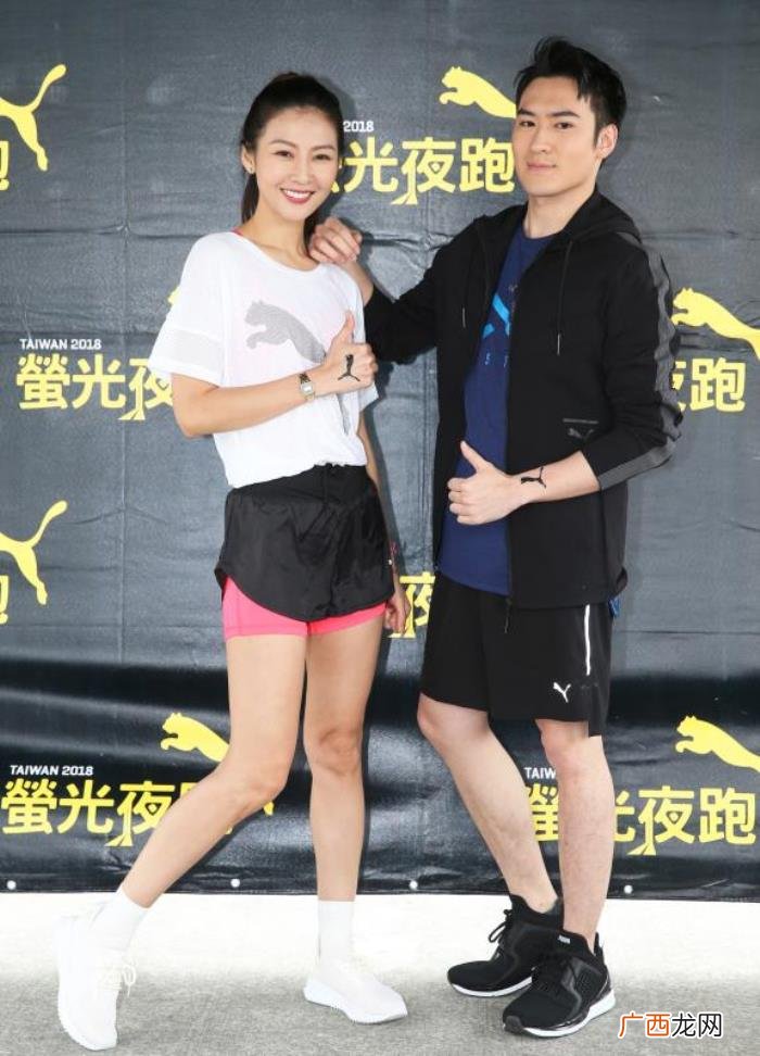 何润东晒与妻子出游照 何润东真实身高