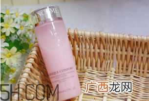 兰蔻粉水不适合什么肤质？兰蔻粉水第一次使用为什么会刺痛？