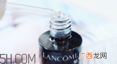 兰蔻小黑瓶安瓶精华晚上还是白天用？什么功效？
