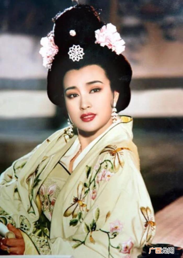 被列入黑名单的明星公开了,娱乐圈中已经被列入黑名单的四位女明星