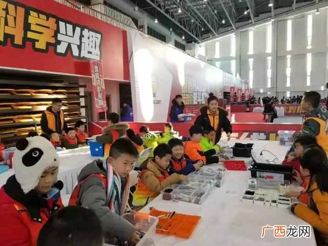 玛酷机器人品牌介绍 玛酷机器是什么