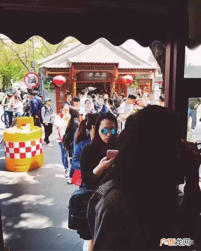 旅游区卖什么吃的赚钱（旅游景点适合卖什么小