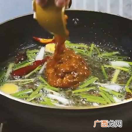在家做烤鱼需要什么材料 自家怎么做烤鱼