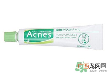 曼秀雷敦祛痘膏痘痘挤完以后可以涂吗？