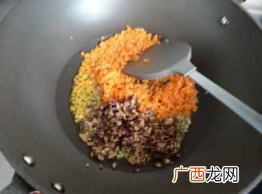 烤鸡翅包饭要注意什么（鸡翅包饭做法教程分享