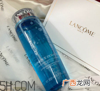 兰蔻蓝水与粉水、美肤修护美容液有什么区别？哪个好用？