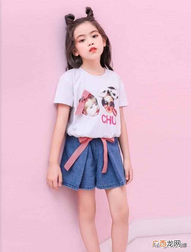 女童夏天穿什么衣服（舒适又时尚的裙子有哪些