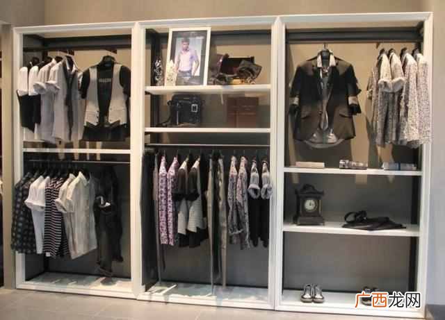 卖衣服营业员做什么(十年服装经验老手教你怎