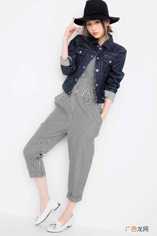 黑色衣服搭配什么帽子（介绍几种帽子与衣服的