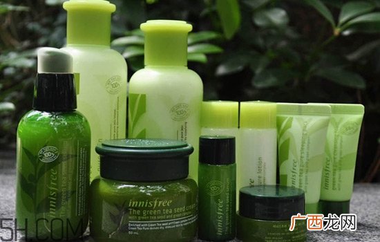 适合二十岁护肤品牌推荐 二十几岁女生怎么保养皮肤