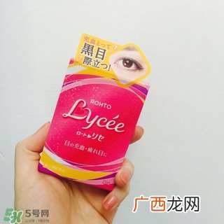 洗眼液洗出的脏东西是什么洗眼液洗出白色絮状物是寄生虫吗