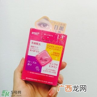 洗眼液洗出的脏东西是什么洗眼液洗出白色絮状物是寄生虫吗