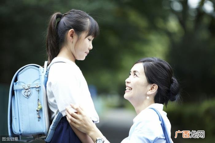 母爱匮乏的孩子长大后难获成功 缺少母爱的女孩心理